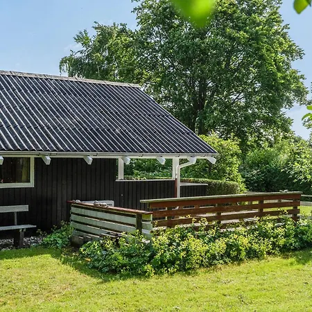 Vakantiehuis 4 Bedroom Beautiful In Sydals